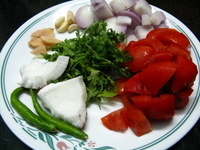 wet ingredients for easy chicken curry on a plate