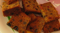 christmas cake slices