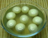 rasgulla, bengali sweet